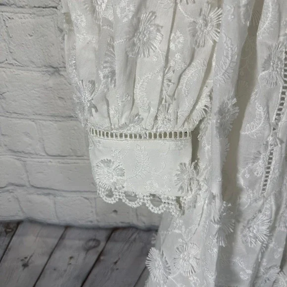 Farm Rio Off-White 3D Flower Pleated Mini Dress 312366 NWT Small - Picture 5 of 11